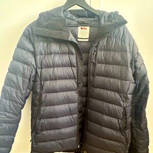 Fjallraven Men’s Puffer Coat